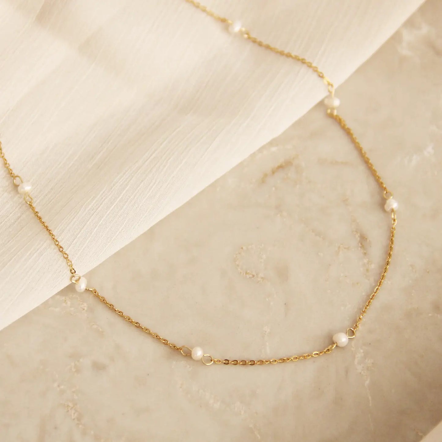 Pearl Choker Necklace