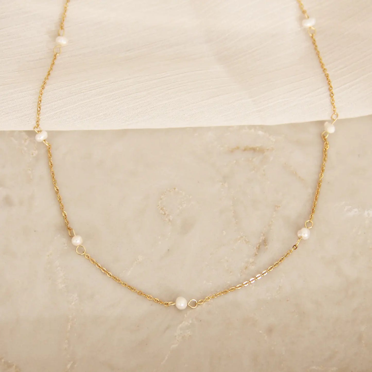 Pearl Choker Necklace